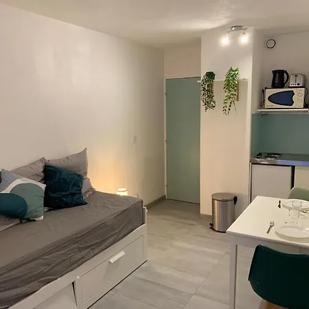 Appartement Tout Equipe A 6 Minutes De La Gare St Charles Marseille Extérieur photo
