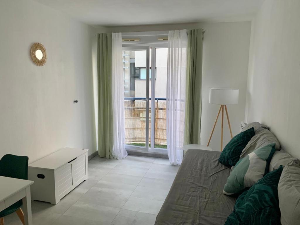 Equipe A 6 Minutes De La Gare St Charles Appartement *